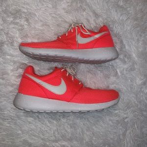 Nike shoes